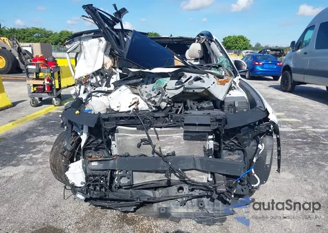 2024 Hyundai Tucson Limited z USA, uszkodzony, nr VIN 5NMJECDE1RH360873